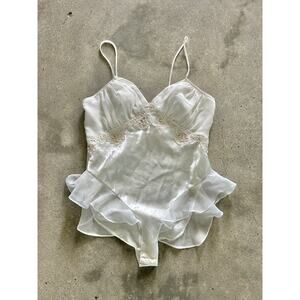 NWT Victoria’s Secret Boudoir Glossy Satin Bodysuit Teddy Romper Medium Flutter